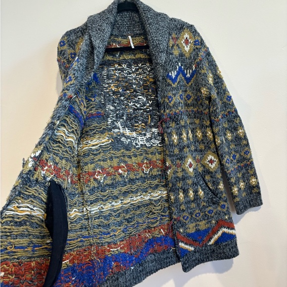 Free People  |  MASCOT Cardigan Tiger Sweater  |  Sz Small - Picture 5 of 10